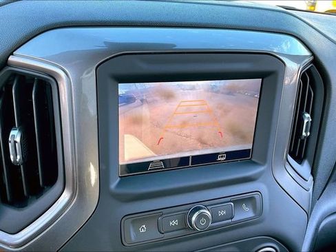 Used 2026 Chevrolet Silverado 1500 Custom image 11