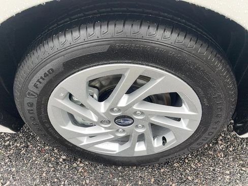 Used 2025 Subaru Impreza 2.0i image 5