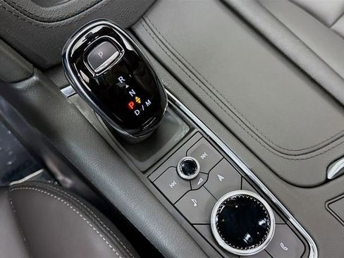 Used 2024 Cadillac XT5 Sportv w/ Technology Package image 19