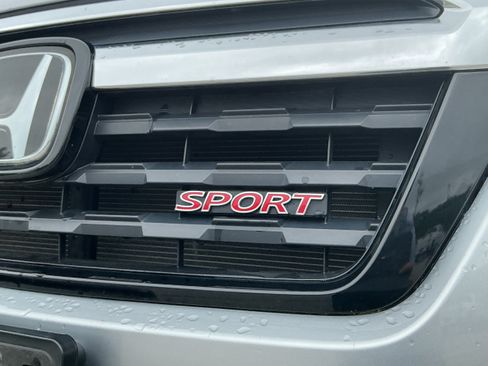 Used 2020 Honda Ridgeline Sport image 5