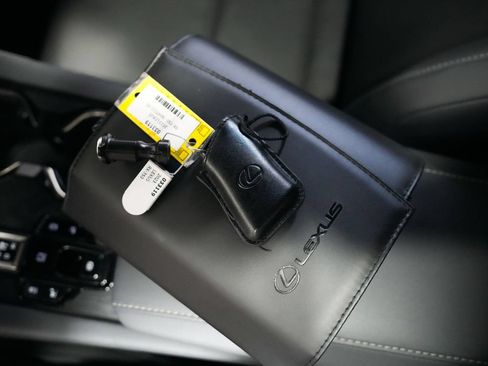 Used 2023 Lexus RX 350 Premium w/ Accessory Package AWD/4WD image 18