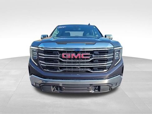 Used 2024 GMC Sierra 1500 SLT AWD/4WD image 8