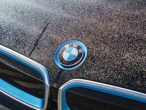 Used 2017 BMW i3 w/ Range Extender image 9