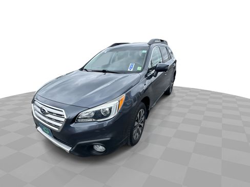 Used 2015 Subaru Outback 2.5i Limited AWD/4WD image 4
