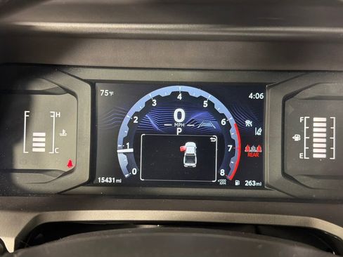 Used 2025 Toyota Tacoma SR5 image 26