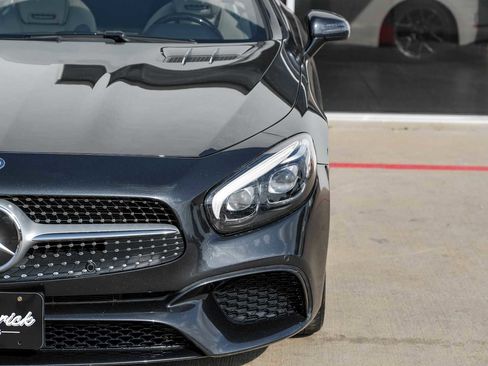 Used 2017 Mercedes-Benz SL 450 image 41