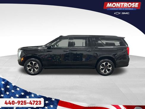 New 2026 GMC Yukon XL AT4 Ultimate AWD/4WD image 2
