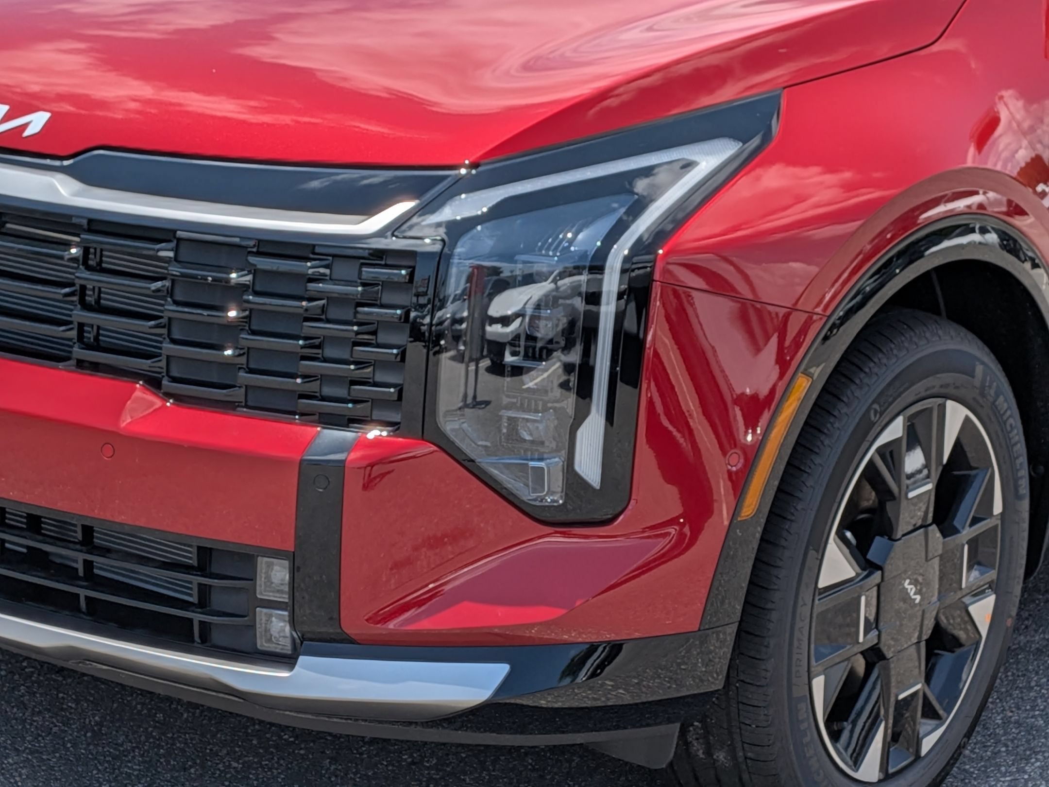 New 2026 Kia Sportage SX AWD/4WD image 9