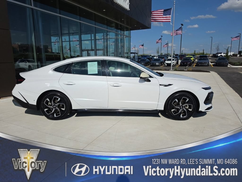 Used 2025 Hyundai Sonata SEL FWD image 6