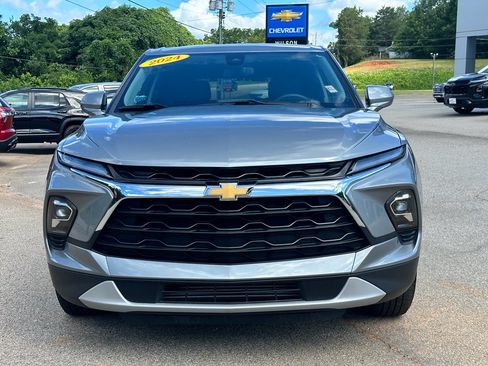 Used 2024 Chevrolet Blazer LT FWD image 7