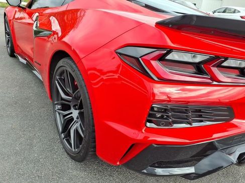 Used 2024 Chevrolet Corvette Z06 w/ Battery Protection Package image 19