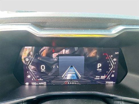 Used 2024 GMC Canyon Elevation w/ Elevation Premium Package image 14