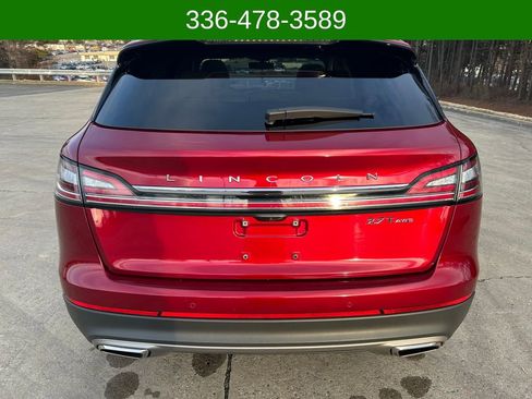 Used 2019 Lincoln Nautilus Select image 4