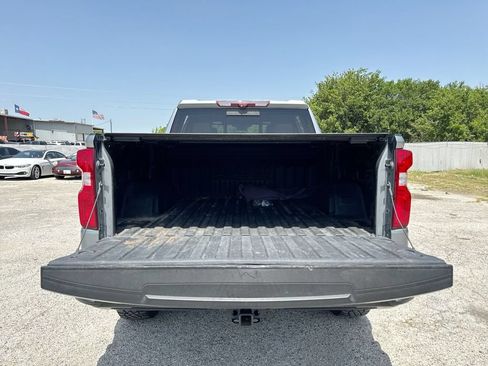 Used 2023 Chevrolet Silverado 1500 ZR2 w/ Technology Package AWD/4WD image 23