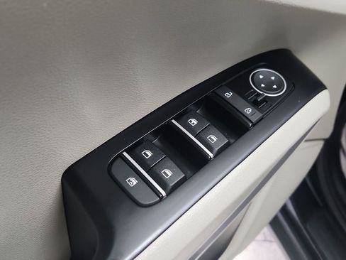 Used 2022 Kia Soul LX FWD image 17