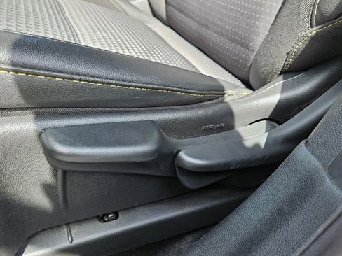 Used 2024 Chevrolet Trax LT w/ Driver Confidence Package image 21