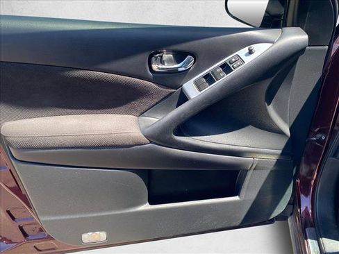 Used 2014 Nissan Murano SV w/ Value Package FWD image 11