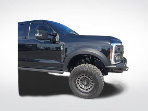 Used 2024 Ford F250 Lariat w/ Lariat Ultimate Package AWD/4WD image 4