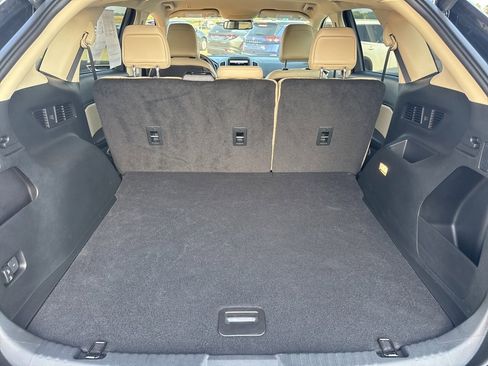 Used 2022 Ford Edge SEL w/ Convenience Package image 12