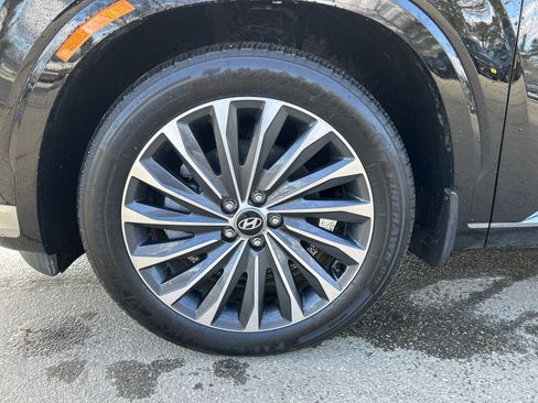 Used 2024 Hyundai Palisade Calligraphy AWD/4WD image 12