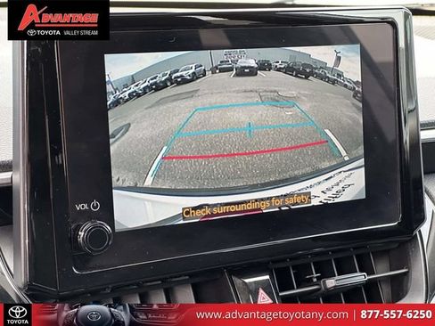 Used 2023 Toyota Corolla Cross LE w/ Moonroof Package AWD/4WD image 32