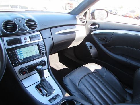 Used 2006 Mercedes-Benz CLK 55 AMG Cabriolet image 13