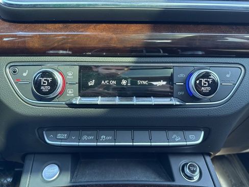 Used 2018 Audi Q5 2.0T Premium image 21