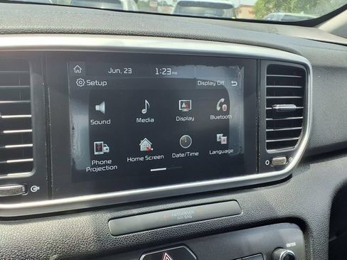 Used 2020 Kia Sportage LX FWD image 25