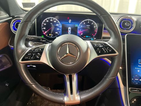 Used 2022 Mercedes-Benz C 300 4MATIC Sedan image 21