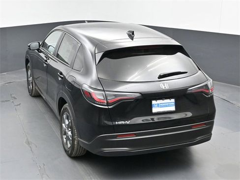 New 2026 Honda HR-V LX image 32