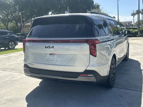 New 2026 Kia Carnival SX FWD image 6