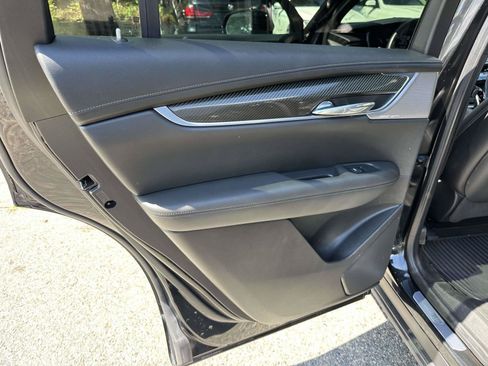 Used 2023 Cadillac XT6 Sport AWD/4WD image 20
