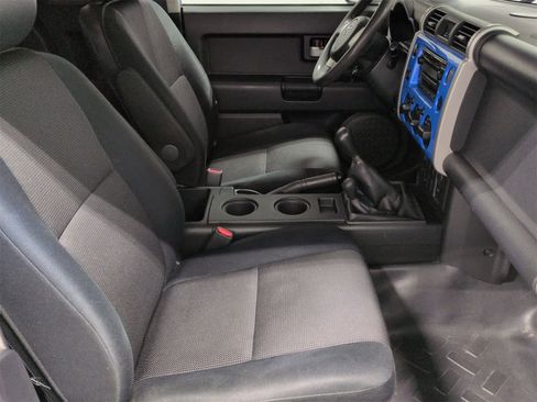 Used 2007 Toyota FJ Cruiser 4WD image 21