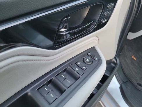 Used 2023 Honda Odyssey Elite image 22