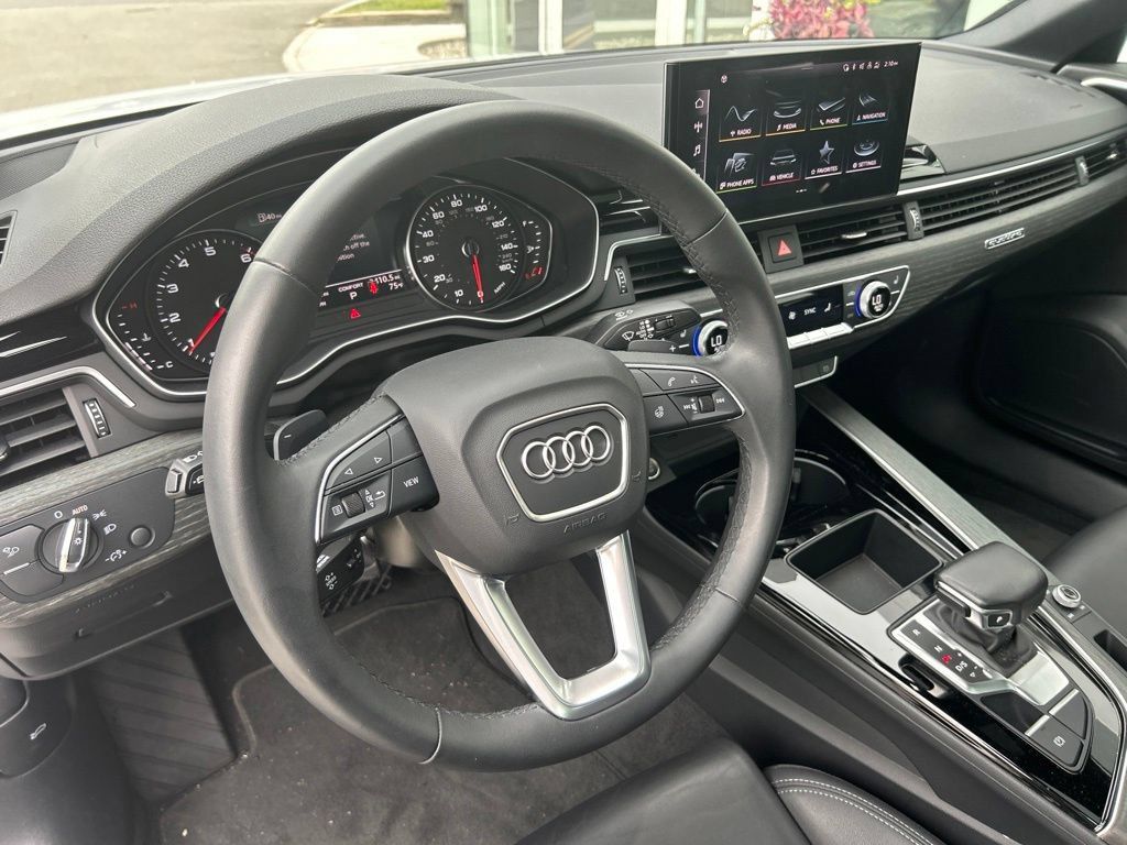 Used 2024 Audi A4 2.0T Premium w/ Convenience Package AWD/4WD image 19