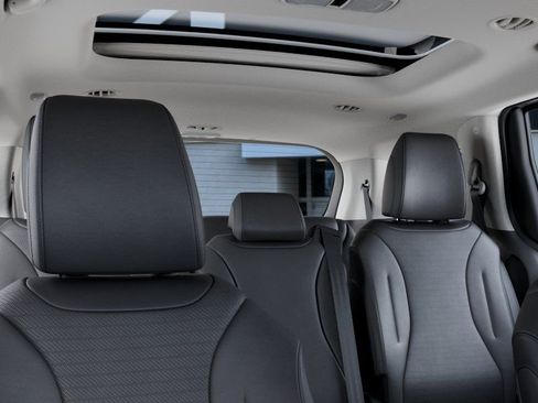 New 2026 Kia Carnival SX Prestige FWD image 27