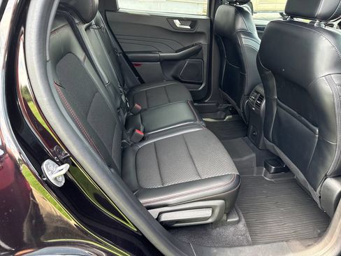 Used 2023 Ford Escape ST-Line w/ Tech Pack #1 AWD/4WD image 22