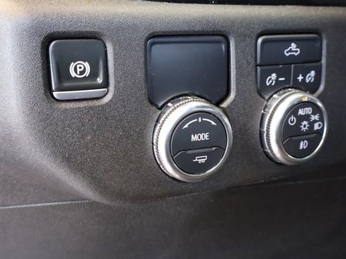 Used 2025 GMC Sierra 1500 Elevation RWD image 24