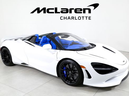 New 2026 McLaren 750S Spider RWD image 2