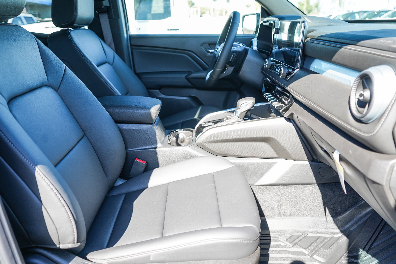 New 2026 Chevrolet Colorado LT w/ LT Convenience Package RWD image 18