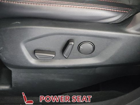Used 2019 Ford Explorer XLT w/ Equipment Group 202A FWD image 15