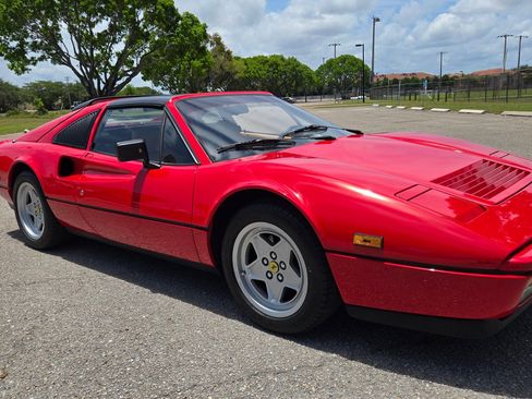 Used 1988 Ferrari 328 GTS image 22