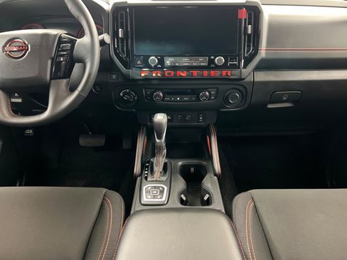 Used 2026 Nissan Frontier PRO-4X w/ Pro-4x Convenience Package AWD/4WD image 13