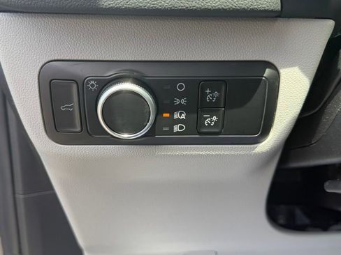 Used 2024 Ford Escape Active AWD/4WD image 21
