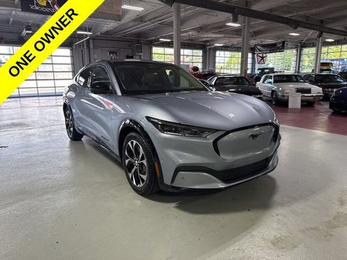 Used 2022 Ford Mustang Mach-E Premium RWD image 7