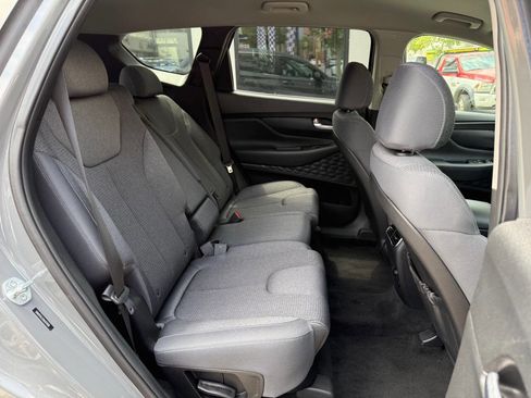 Used 2022 Hyundai Santa Fe SE image 25
