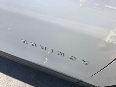 Used 2020 Chevrolet Equinox LS FWD image 5