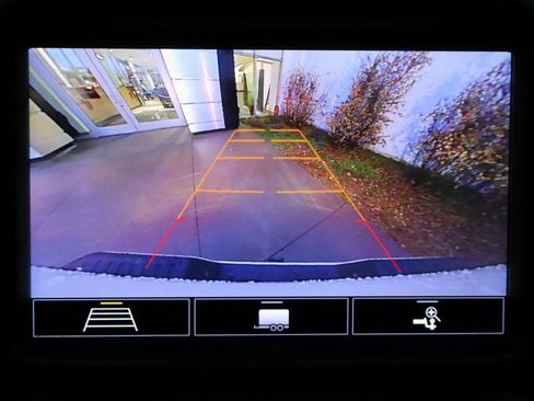 Used 2020 Chevrolet Silverado 2500 LTZ image 31