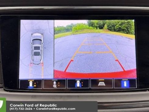 Used 2024 Buick Enclave Premium FWD image 3