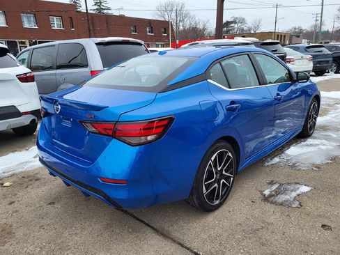 Used 2024 Nissan Sentra SR w/ SR Premium Package image 6
